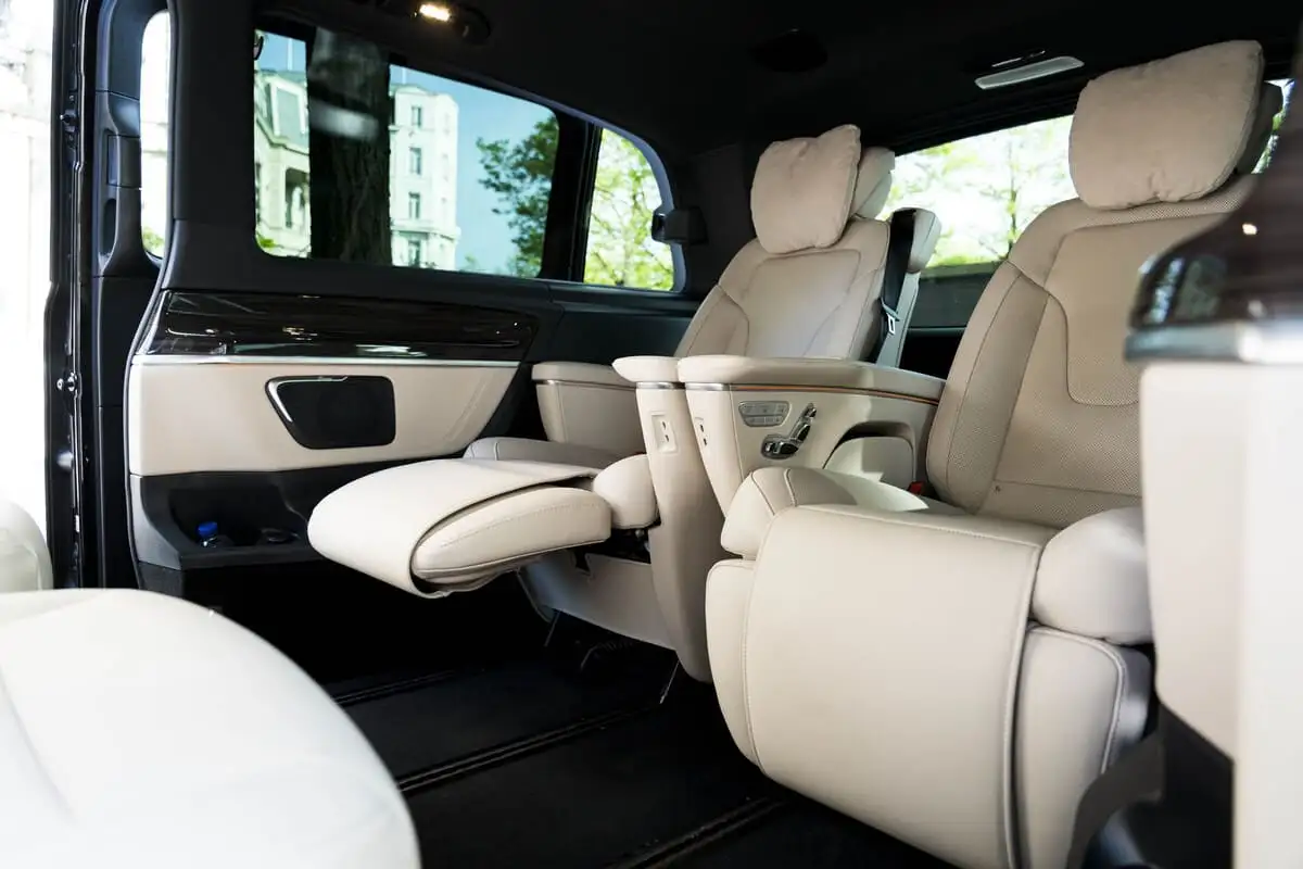 Luxury Limousine Service in the Netherlands